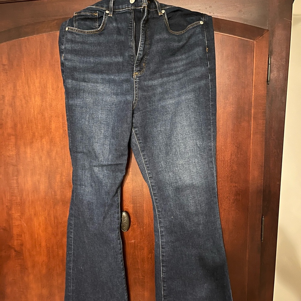 LOFT Women's Blue Flare Jeans 31P